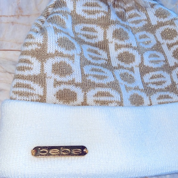 BEBE Hat Cream /White with Logo Beanie Pom Ski One Size main image 4